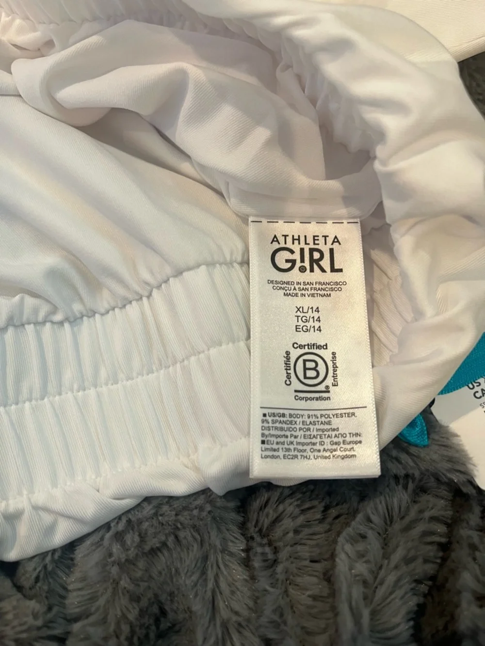 NWT Athleta Girl Flow With It PopoverXL/(14)